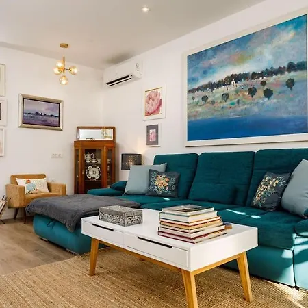 Sunset Oasis “velly” 1br W/ Sea View & Parking Apartamento