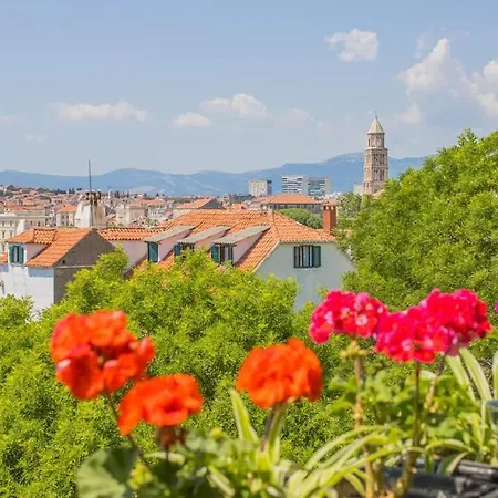 Apartamento Sunset Oasis “velly” 1br W/ Sea View & Parking *