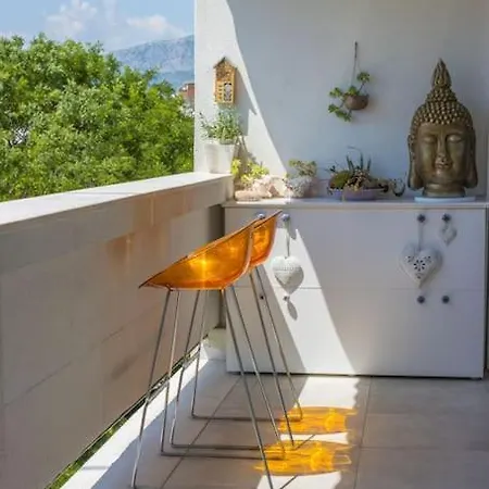 Sunset Oasis “velly” 1br W/ Sea View & Parking *