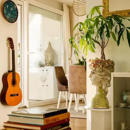 Sunset Oasis “velly” 1br W/ Sea View & Parking *